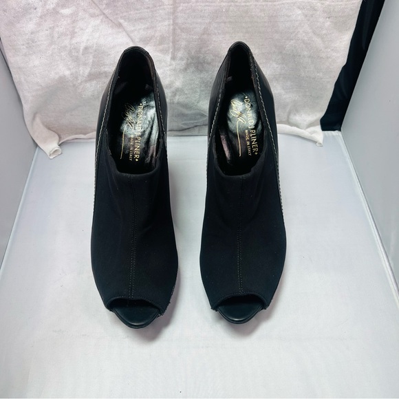 Donald J Pliner Leather peeptoe heals - Picture 4 of 9